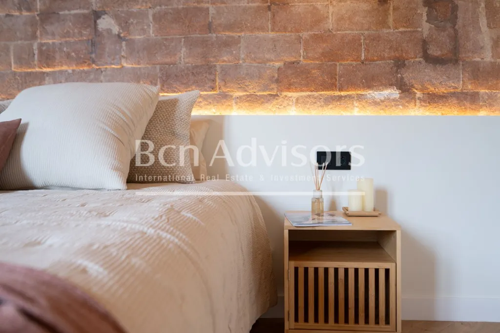 Magamistoad - Refurbished Apartment with Original Features in Eixample