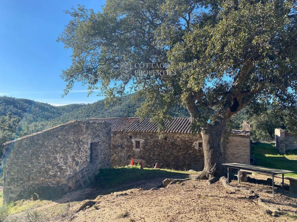 Extérieur - Charming Farmhouse with Views in Darnius