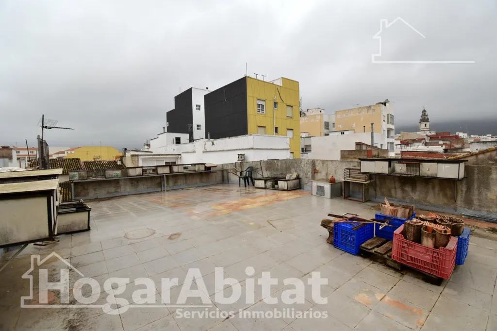 Terrasse - House with Terrace in Pego