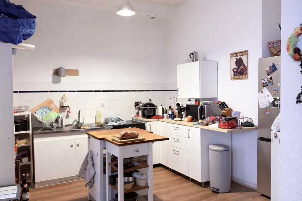 Kitchen - Rental Building in Dole's Historic Centre