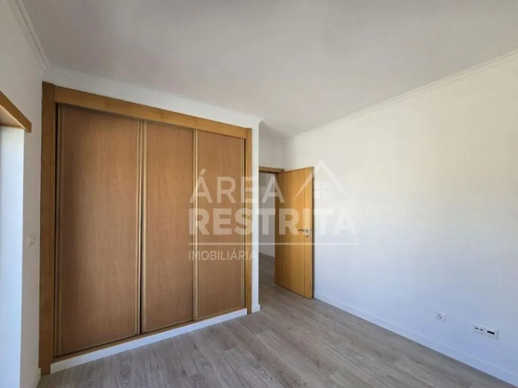 Chambres - Luxury Detached House with Garden in Almada