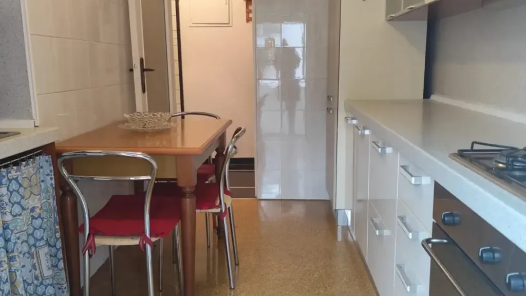 Cuisine - Armed Trilocale with Balcony in Rapallo
