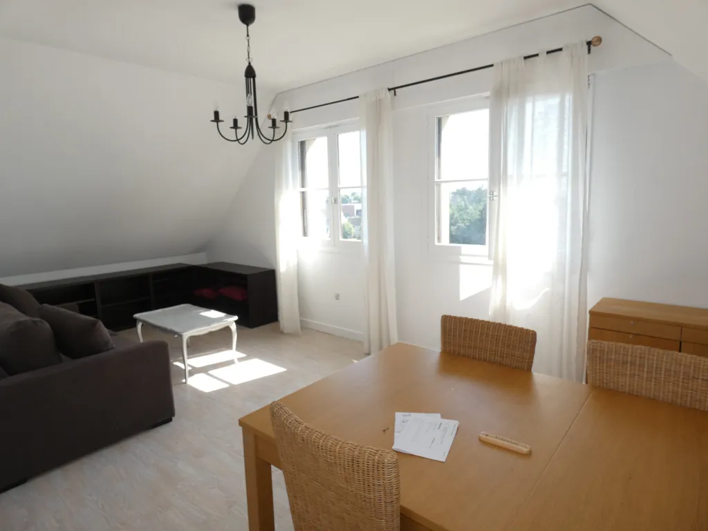Elutuba - Furnished Flat with Garage in Beaune