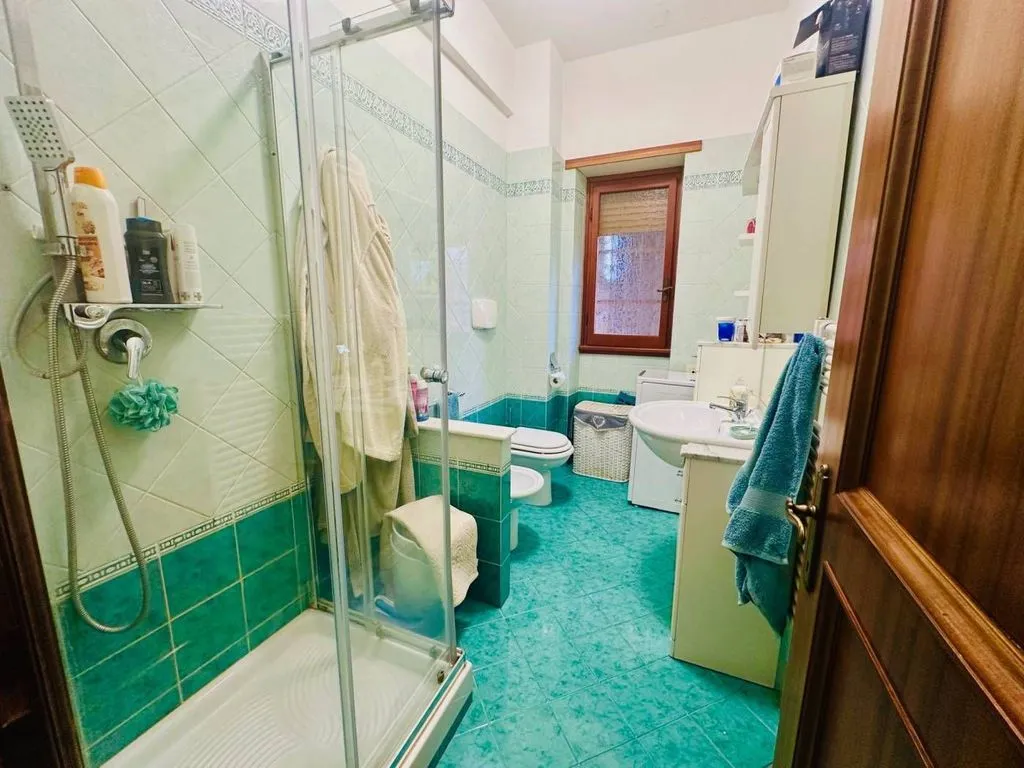 Salles de bain - Luxury Apartment with Park View in Rome