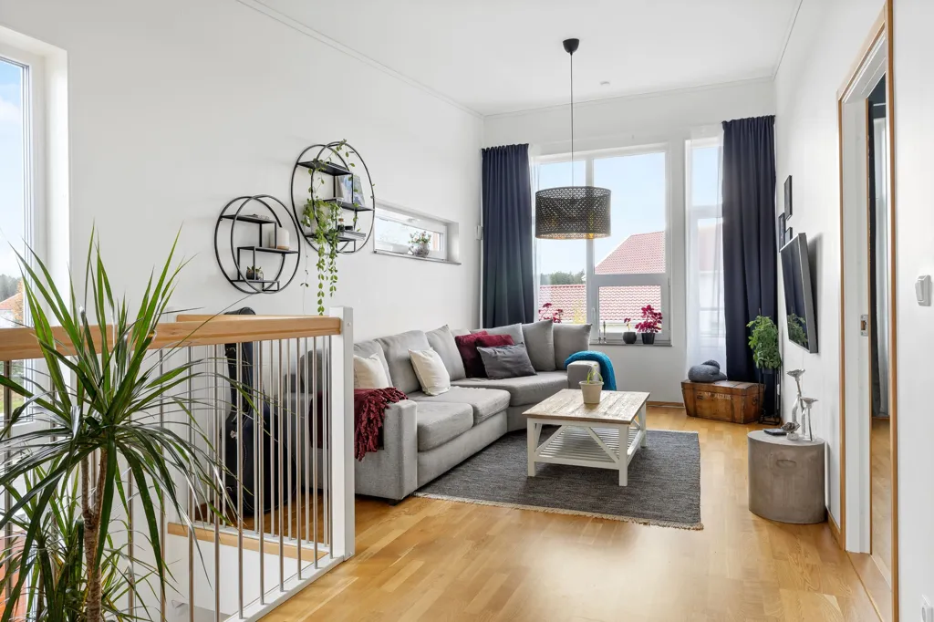 Elutuba - Duplex with Balcony in Viby Äng, Bålsta