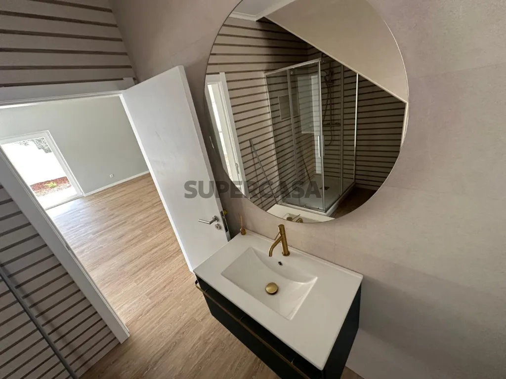 Vannitoad - Luxury Villa with Panoramic Deck in Ericeira
