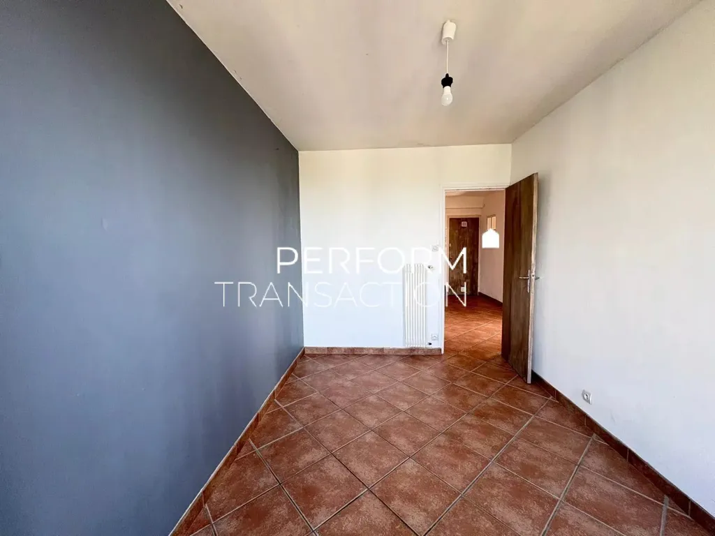 Pièces - Appartement avec vue montagnes au 11ᵉ étage à Grenoble