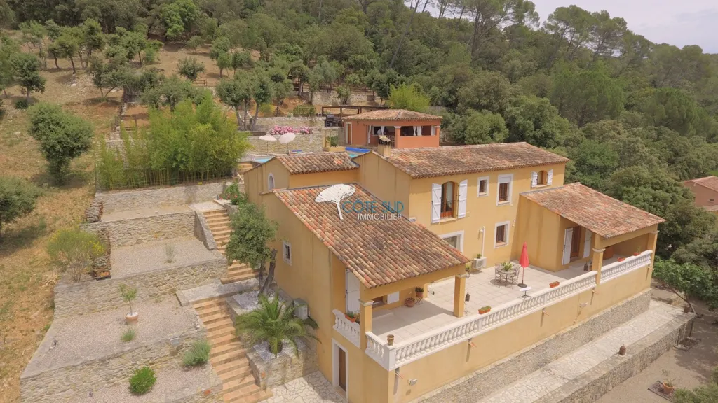 Õhuvaade - Provençal Villa with Pool near Lorgues