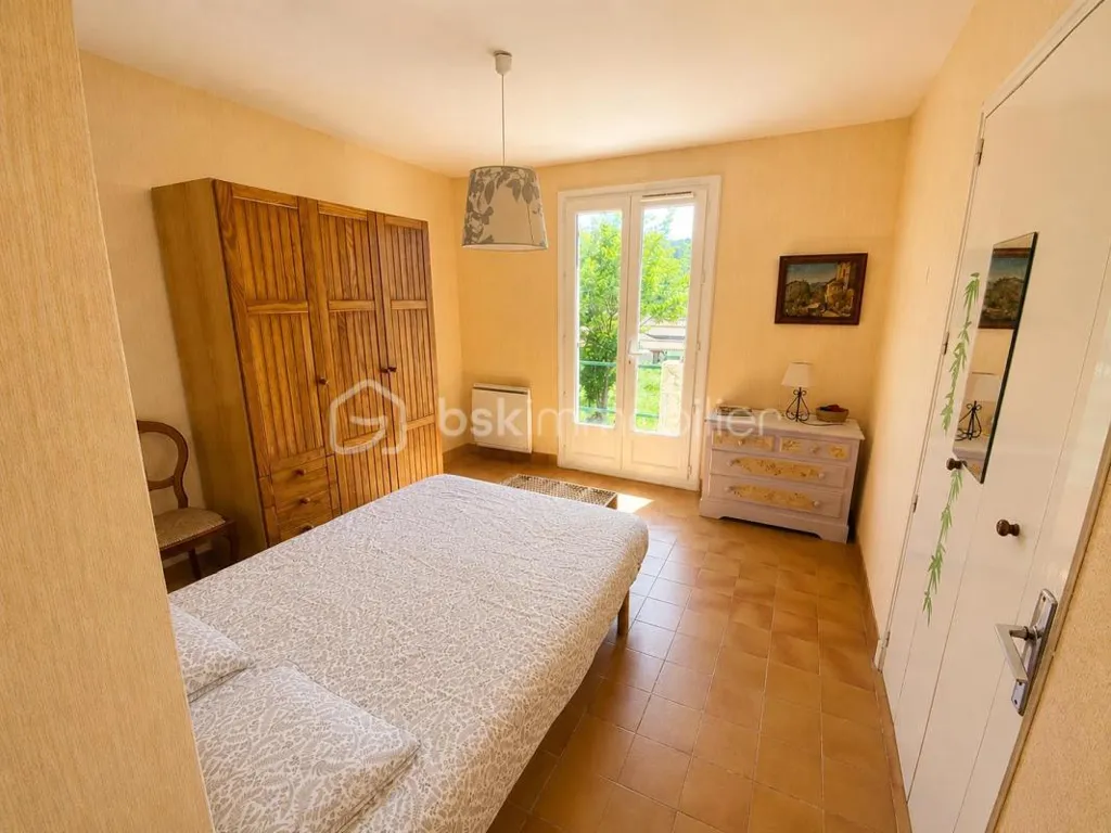 Bedrooms - House with Garden in Preserved Provence Valley
