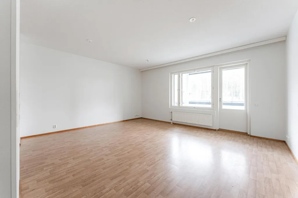 Pièces - Spacious Duplex with Balcony in Kalkku, Tampere