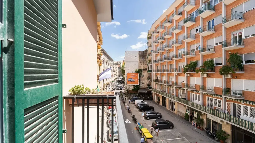 Rõdu - Luxury Flat with Terrazzo in Vomero, Naples