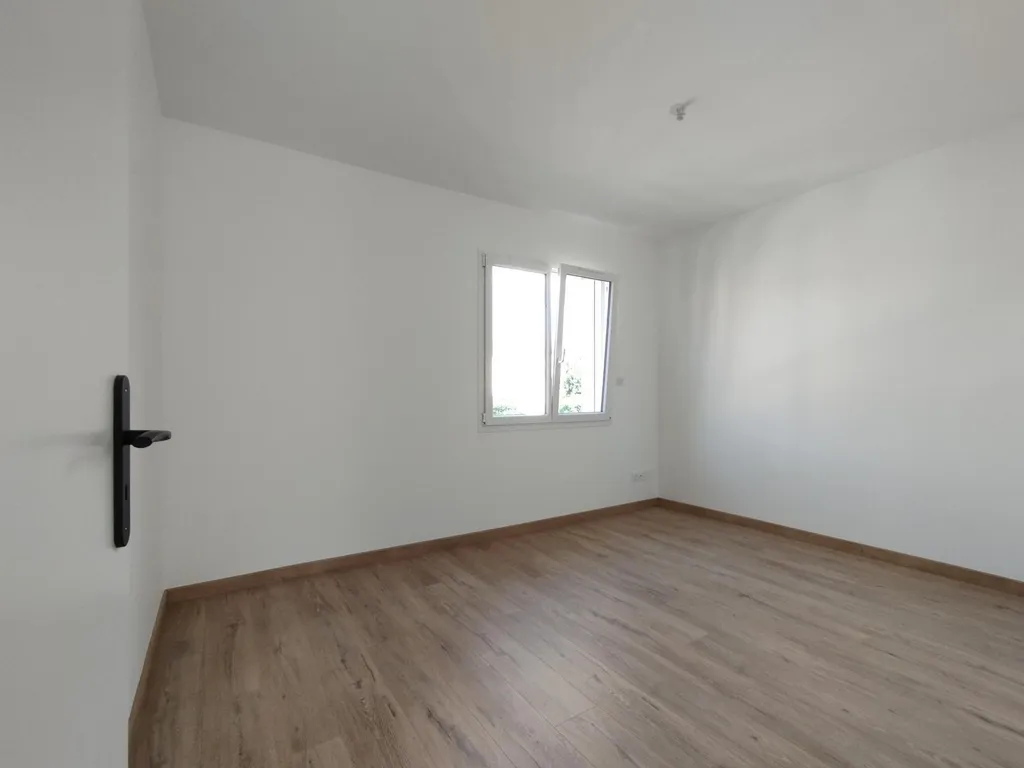 Stanze - Duplex Townhouse with Garage in St Chamond