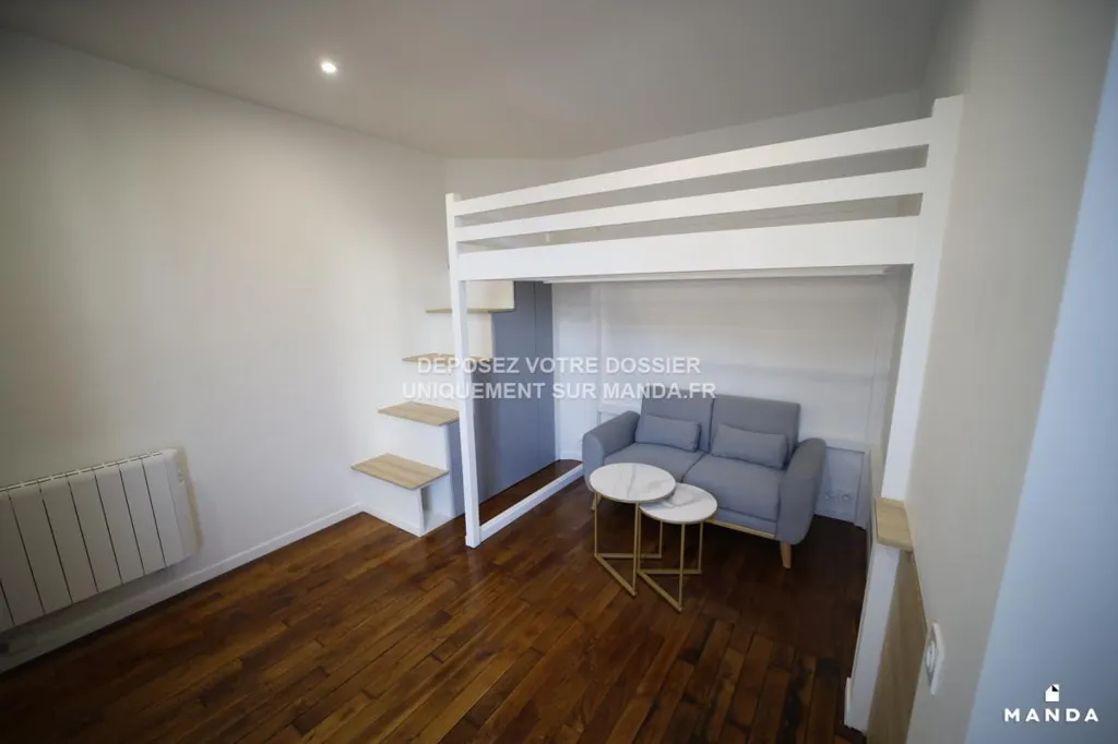 Chambres - T1 Meublé avec Ascenseur à Boulogne Pont de Saint-Cloud