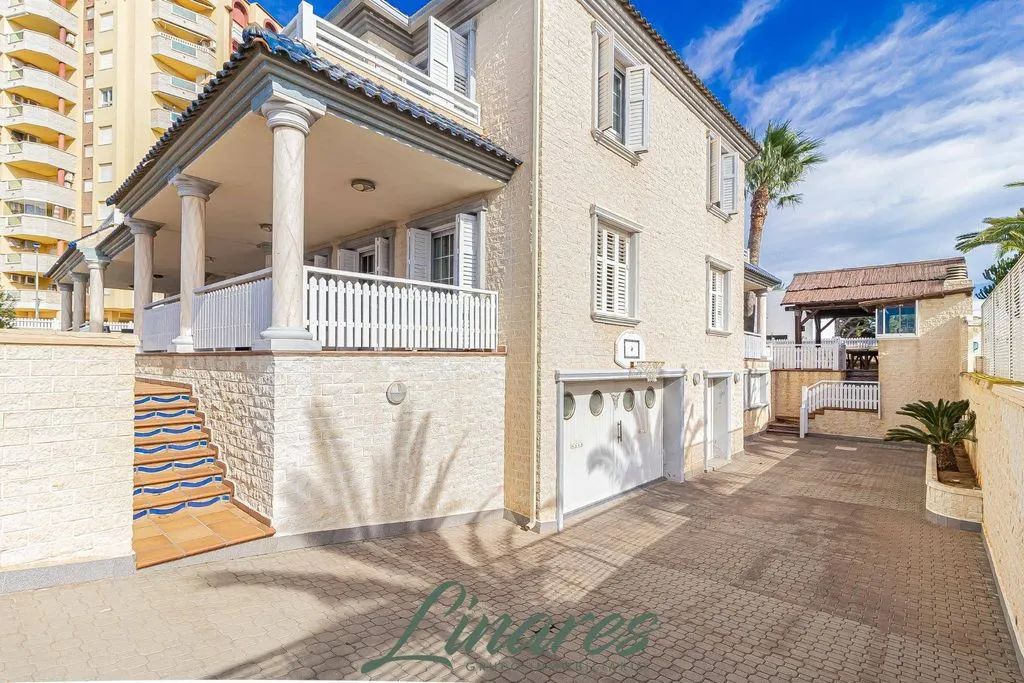 Välivaade - Luxury Villa with Sea View in La Manga del Mar Menor