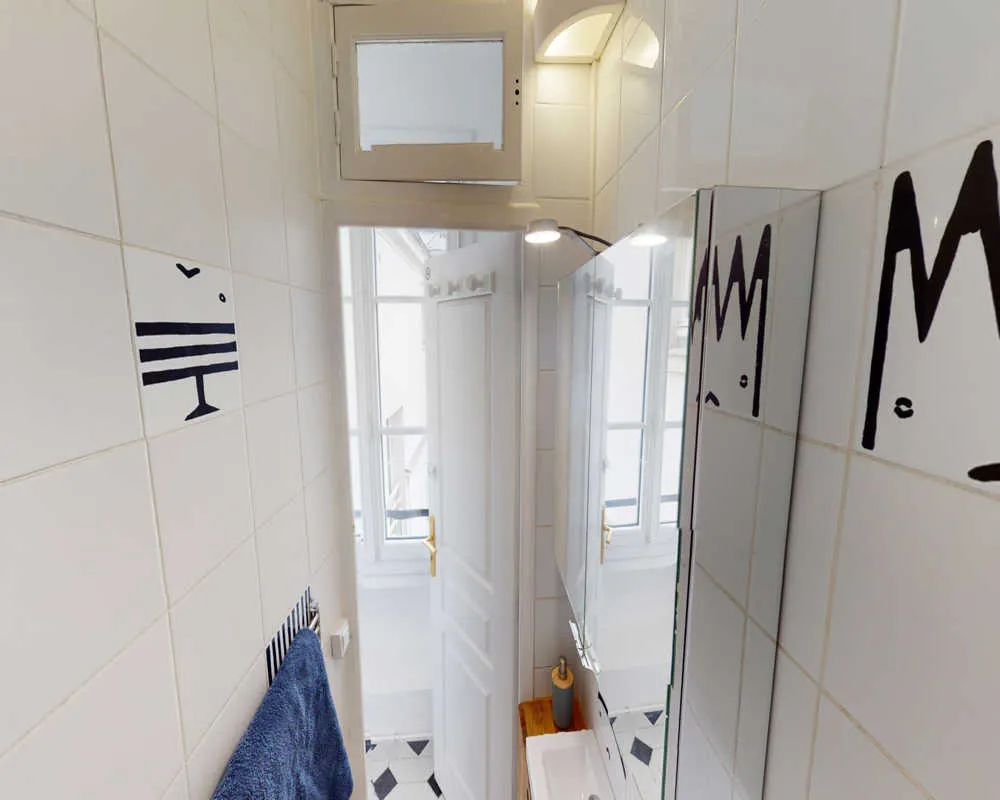 Salles de bain - Chambre Meublée à Necker, Paris