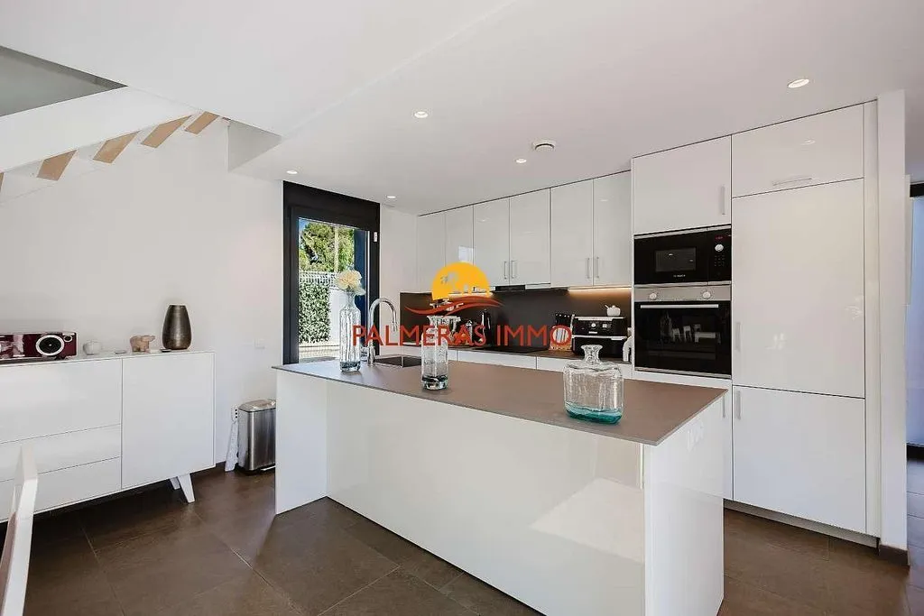 Cuisine - Chalet with Pool and Terrace in Les Tres Cales