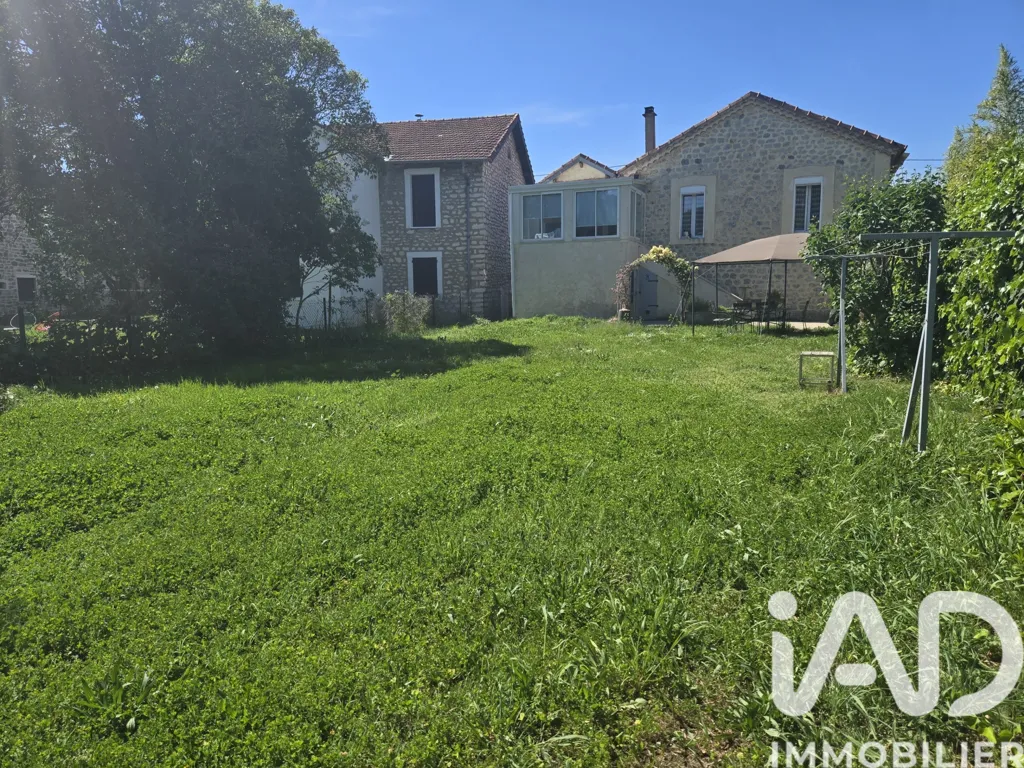 Jardin - Maison en Pierre avec Jardin à Alès