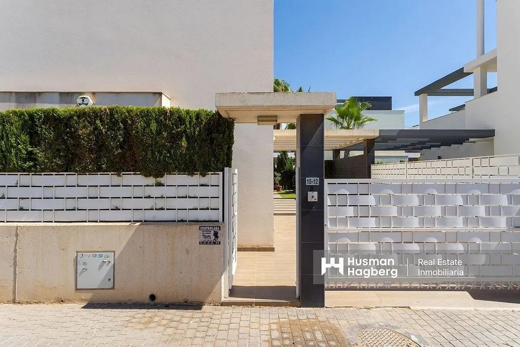 Välivaade - Villa with Pool in Lomas de Cabo Roig