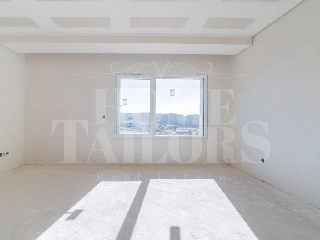 Pièces - Luxury Villa with Garden in Mafra