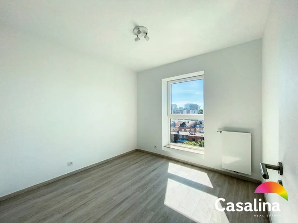 Pièces - Appartement Moderne avec Terrasse dans Domaine Privatif