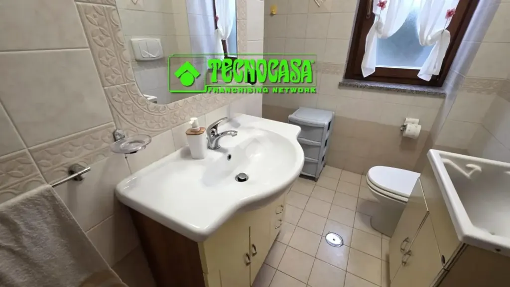 Bagni - Appartamento con giardino privato a Mercogliano