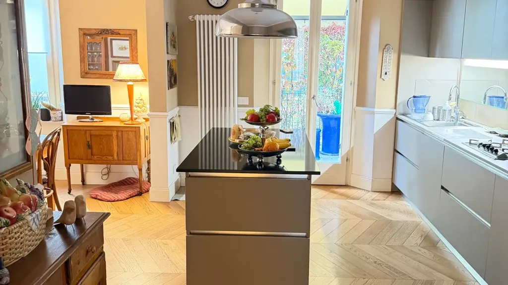Cuisine - Luxury Apartment with Terrace in Sarzana