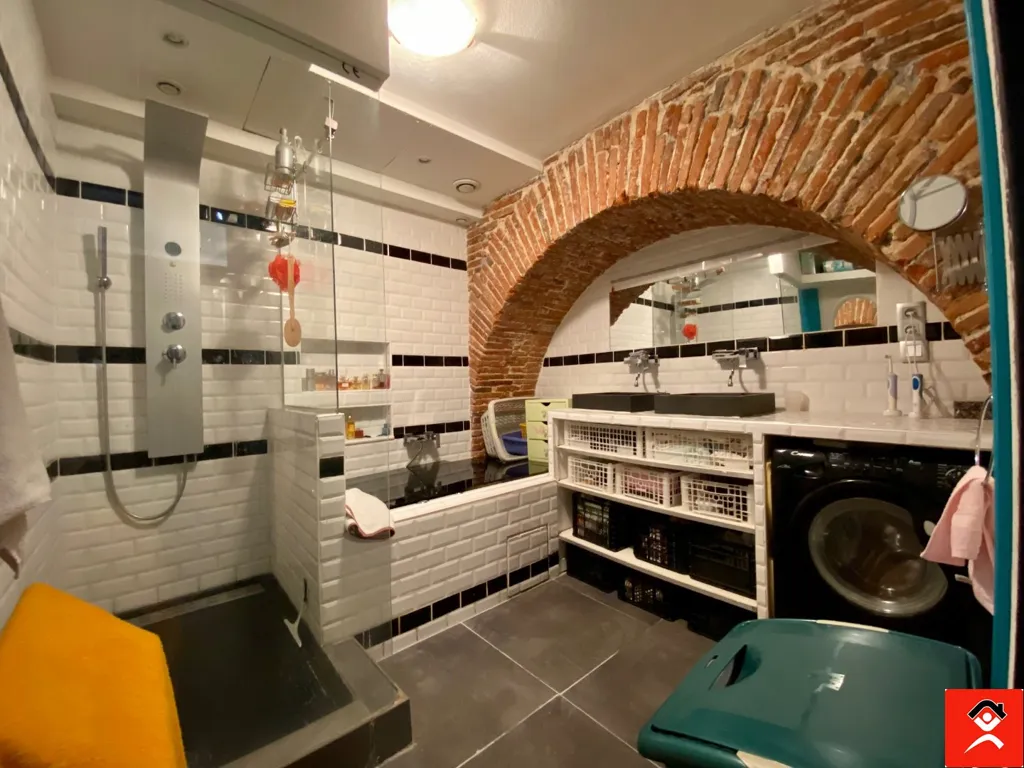 Bagni - Charming Apartment with High-Level Views in Toulouse Centre