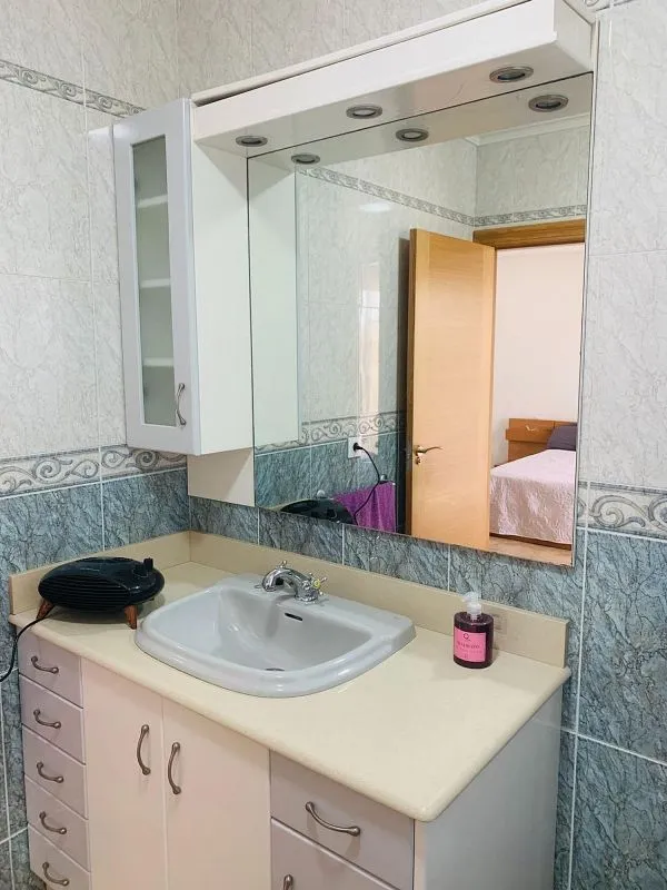 Vannitoad - Duplex with Balcony in Quiet La Palma