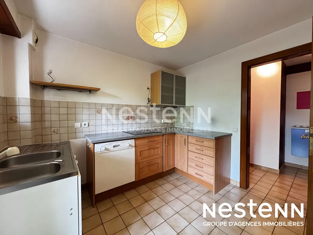 Köök - Charming 3-Bed Flat with Balcony in Haguenau