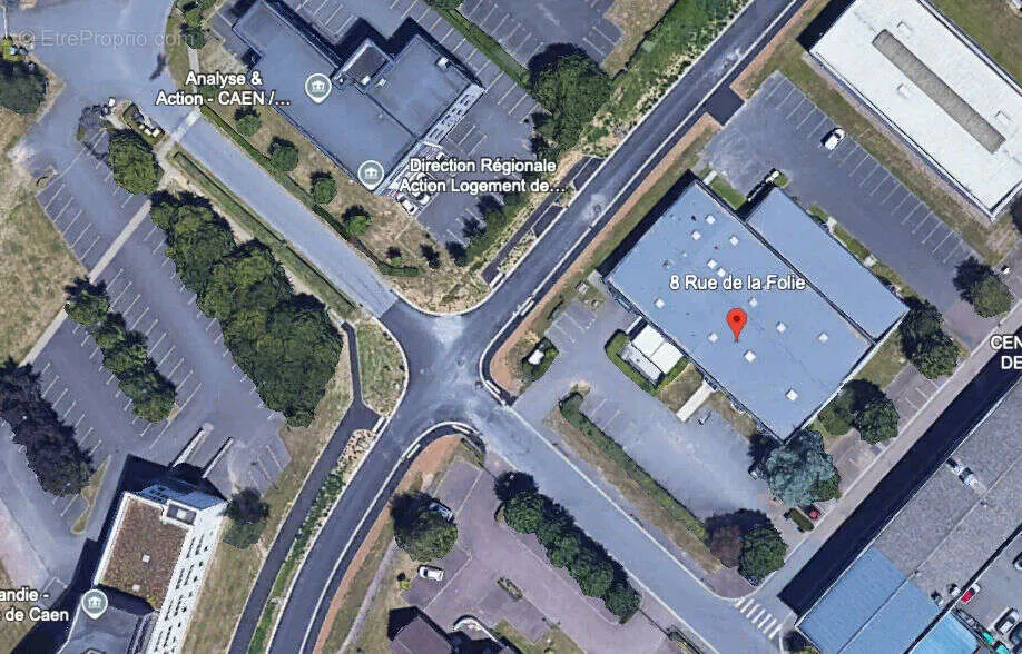Commercial Premises with Long-Term Lease in Caen