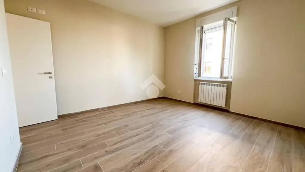 Pièces - Bright 3-Room Apartment with Balcony in San Severo