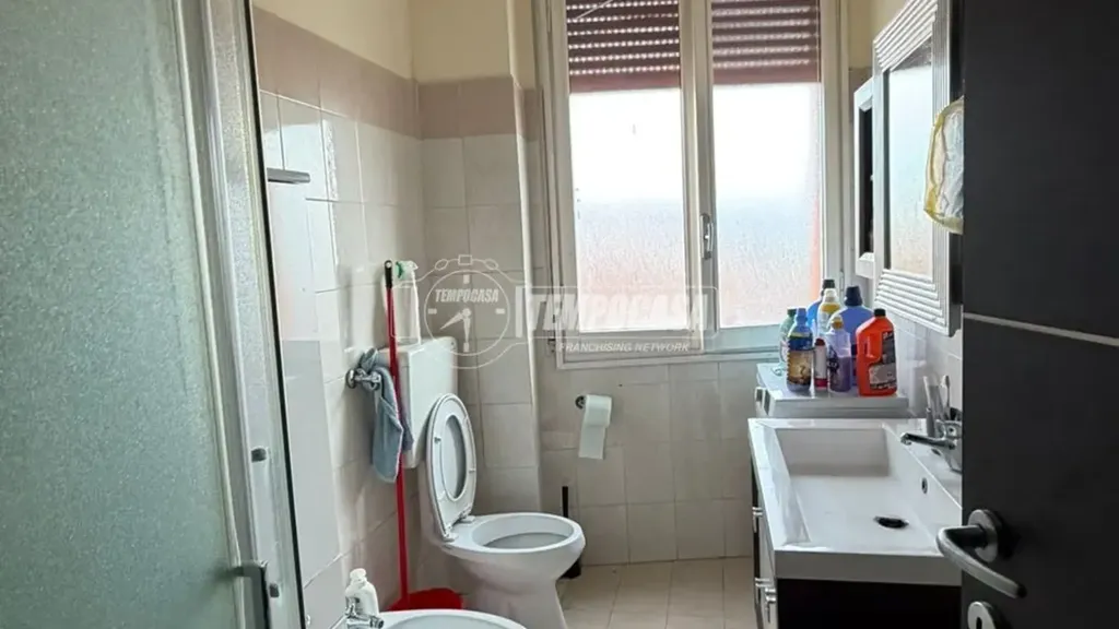 Vannitoad - Spacious Flat with Balcony in Modena