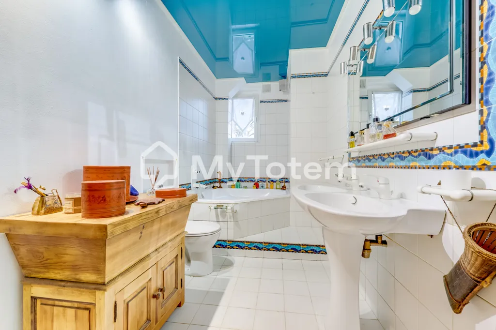 Vannitoad - Luxury Flat with Parquet in Saint-Mandé