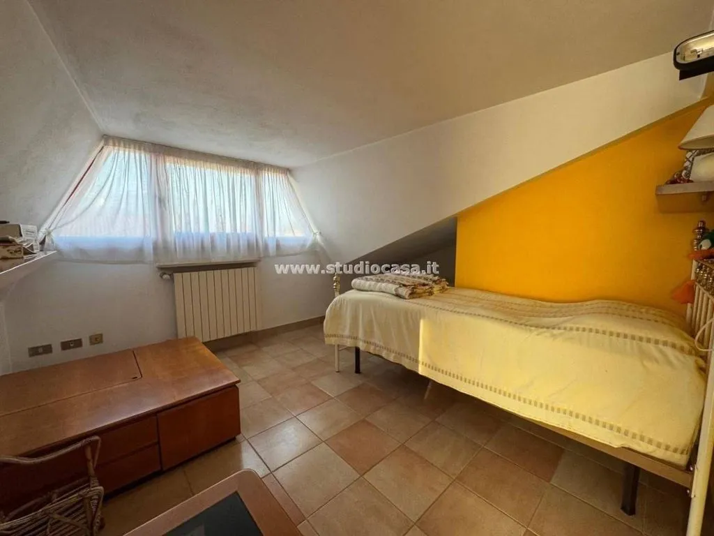 Magamistoad - Luxury Villa with Private Garden in Mapello