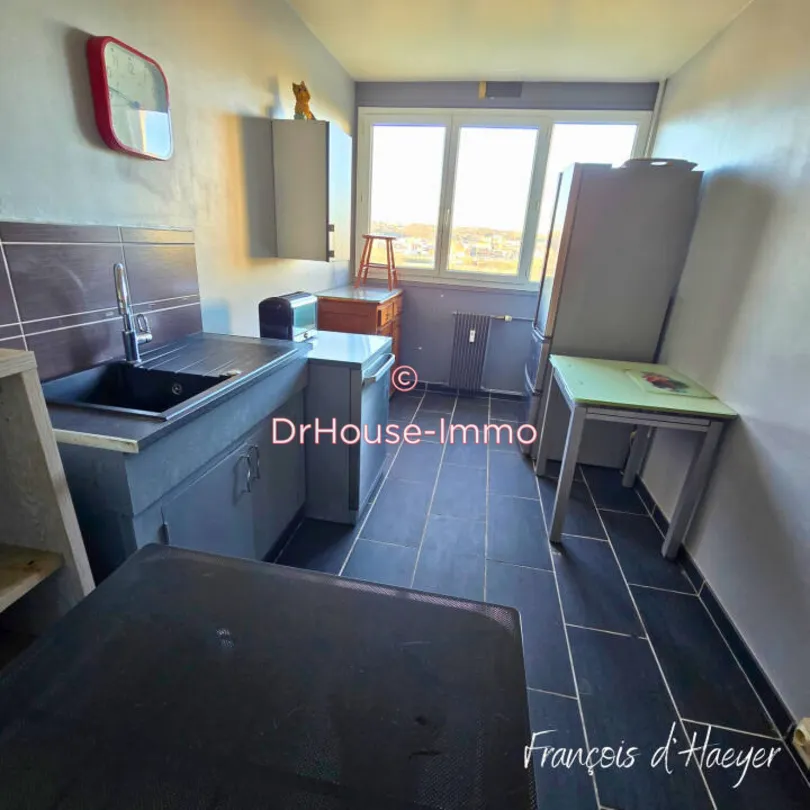 Cuisine - Appartement avec Potentiel d'Extension à Dieppe