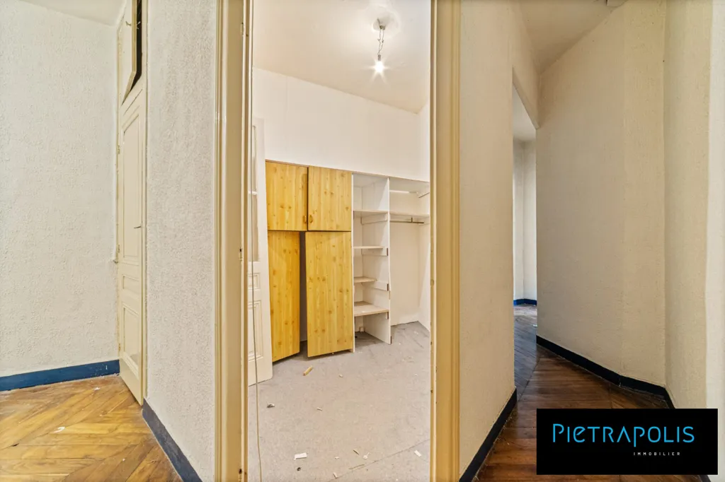 Rooms - T2 Bis with Courtyard in Lyon 2e