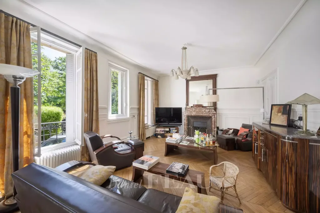 Elutuba - Charming Family House with Pool in Vincennes