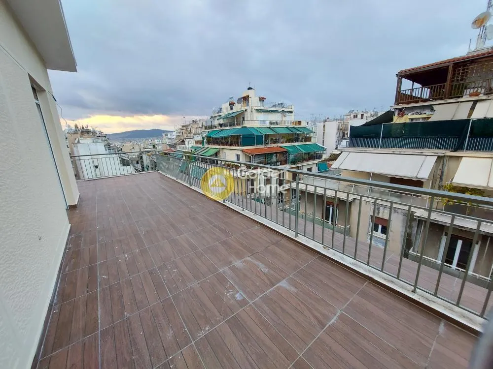 12-room apartment in GR