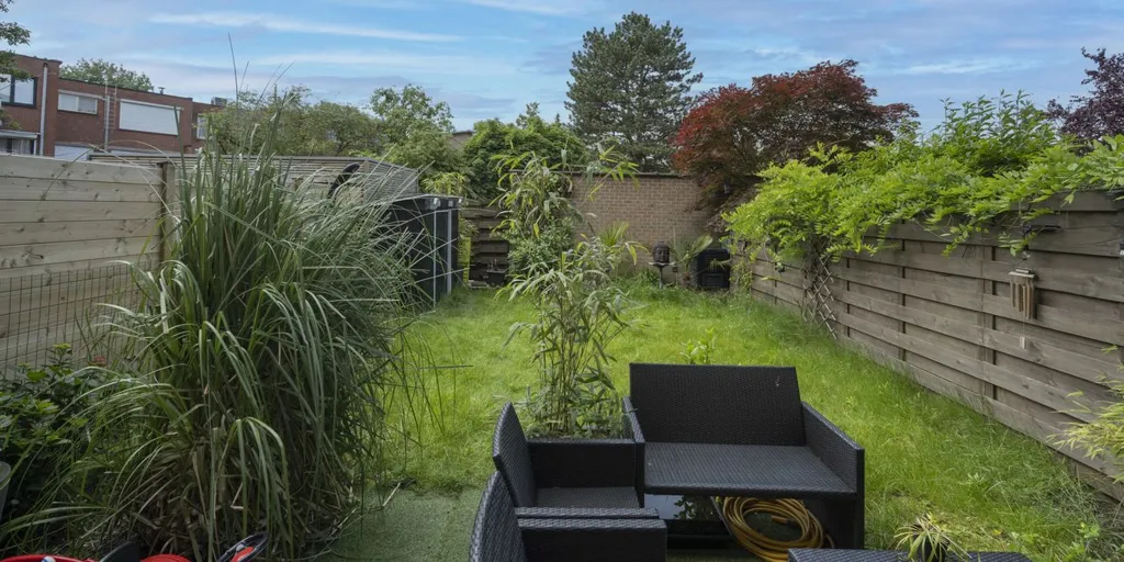 Aed - Ground Floor Apartment with Garden in Schoten