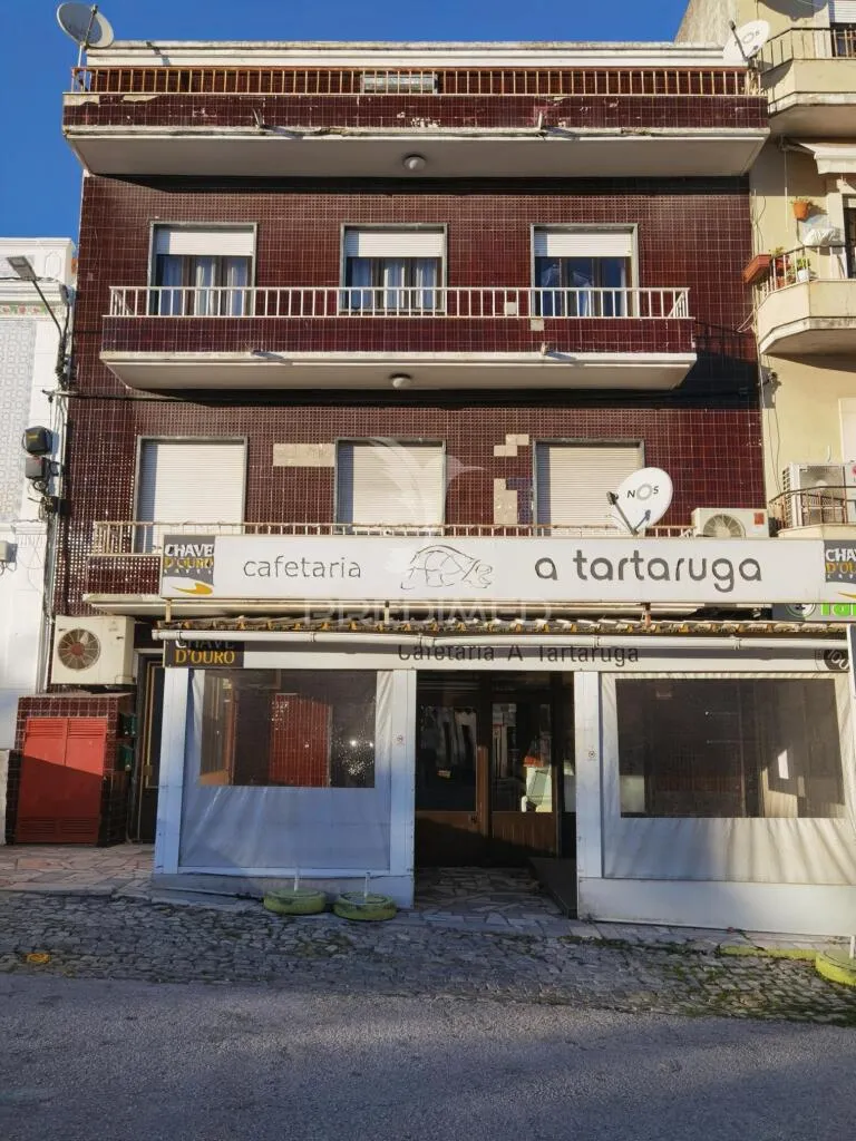 Extérieur - Café with Terrace in Pernes