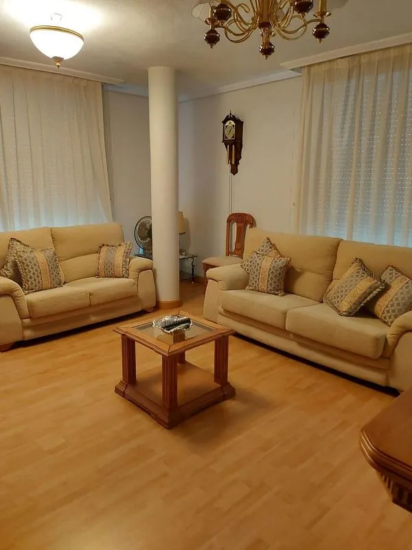 Elutuba - Furnished Flat with Central Air in Altabix