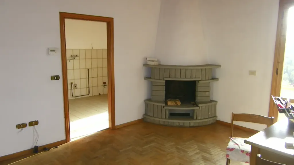 Elutuba - Terraced Villa with Hillside View in San Casciano