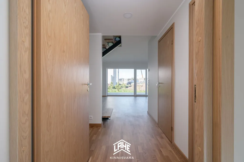 Ingresso - Modern Flat with Terrace in Kõrveküla, Tartu