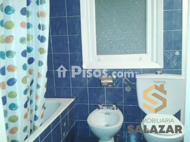 Vannitoad - Student Flat with Balcony in Salazar
