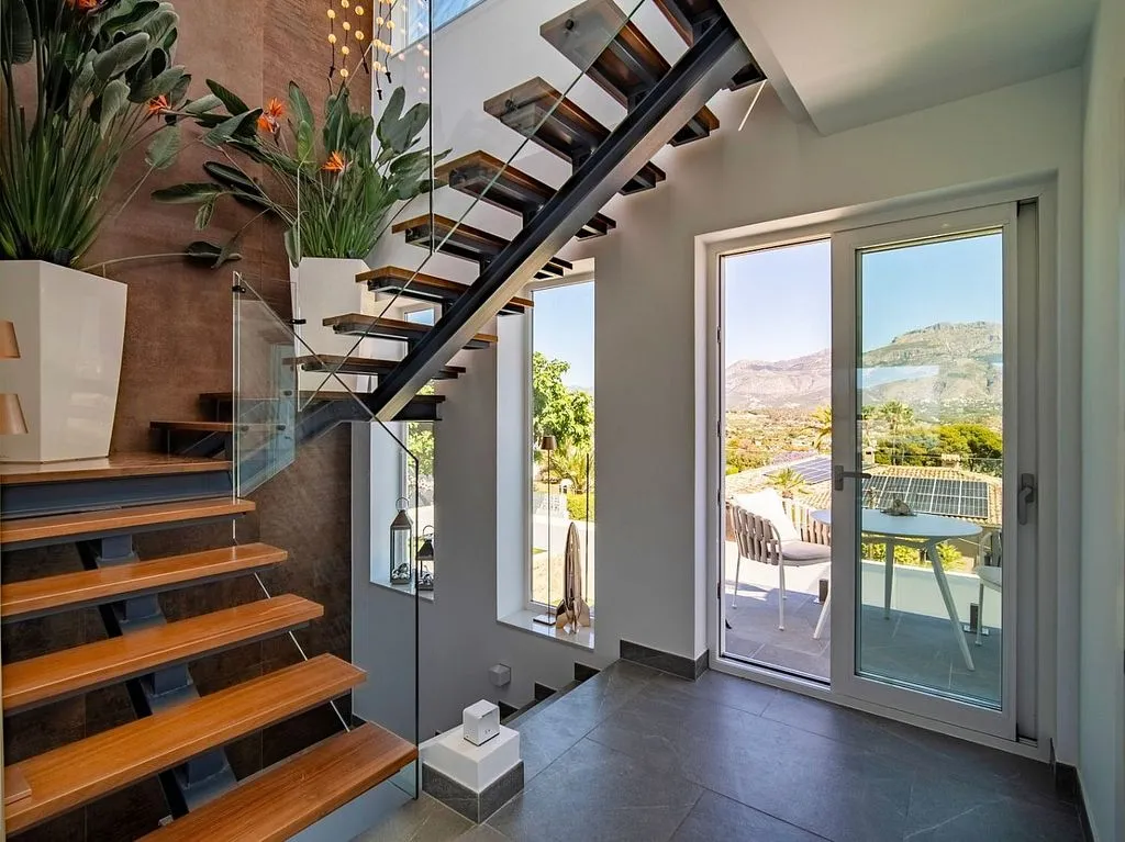 Pièces - Contemporary Chalet with Pool in Altea Pueblo