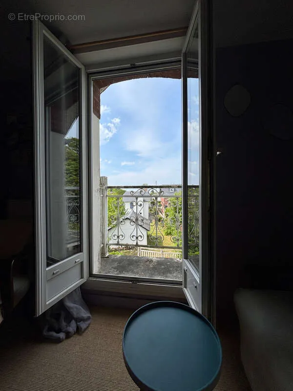 Balcon - Maison Atypique avec Jardin à Mesnil-Val