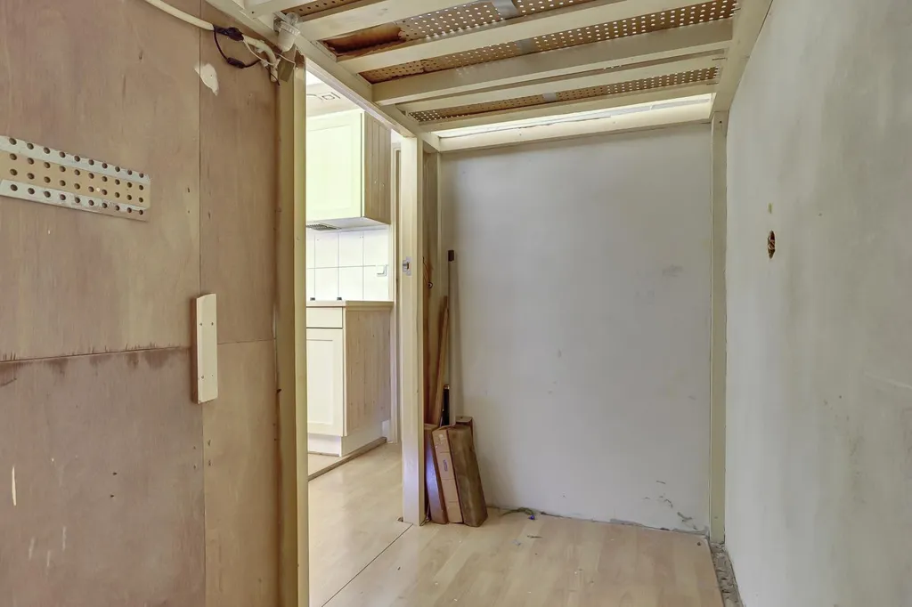 Pièces - Studio Flat with Balcony in Waalwijk Centre