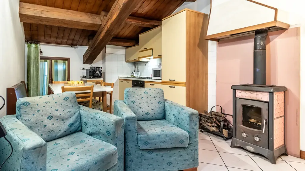 Elutuba - Modernised Two-Bedroom Apartment in Casalfiumanese