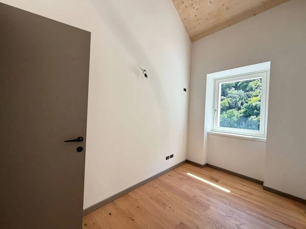 Pièces - Luxury Flat with Lake View in Riva del Garda