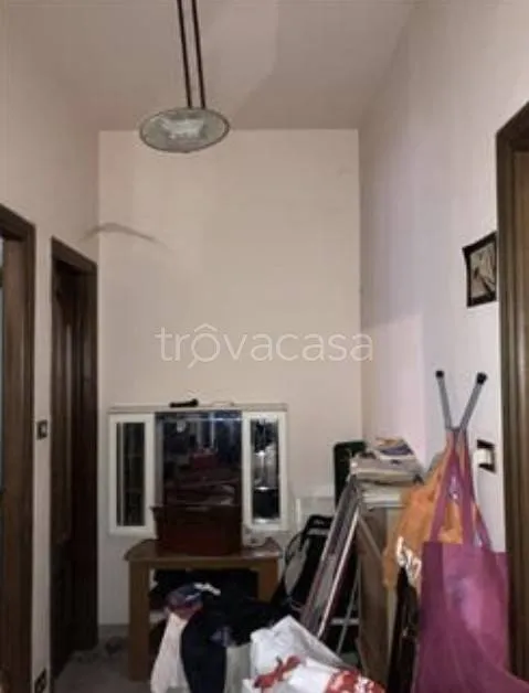 Entrée - First Floor Apartment with Balconies in Torino